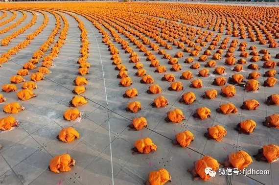 今天是佛吉祥日（卫塞节）！来了解一下佛陀的功德！