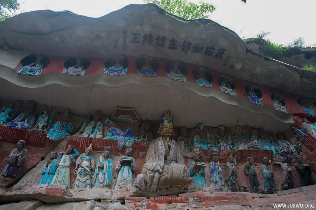 大足石刻雕塑，到摩崖石刻 石窟艺术巅峰之作[78P]