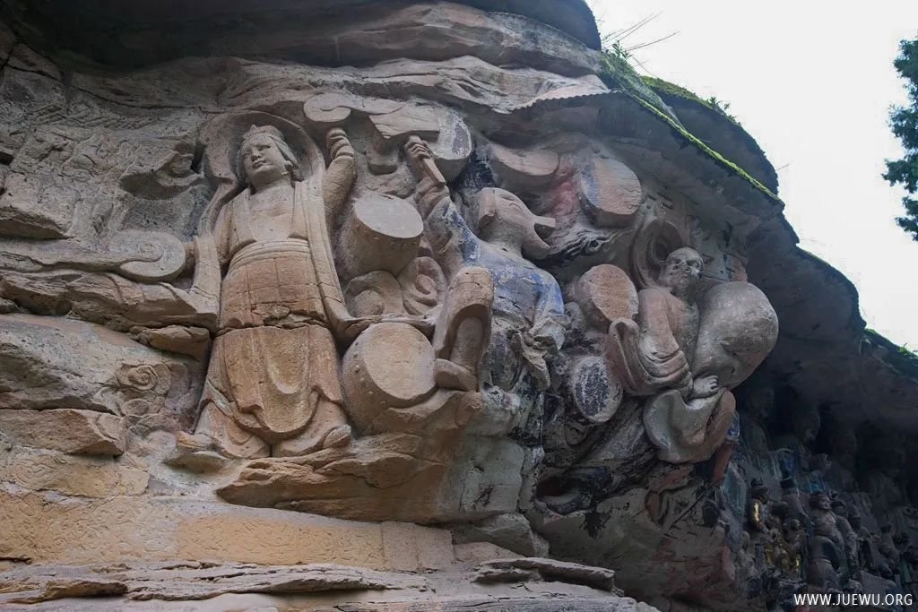 大足石刻雕塑，景区大门到摩崖石刻 石窟艺术巅峰之作[78P]