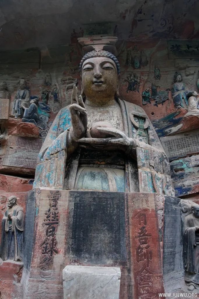 大足石刻雕塑，到摩崖石刻 石窟艺术巅峰之作[78P]