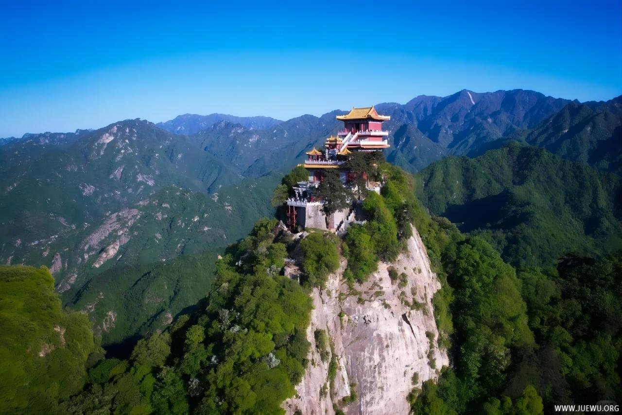 终南神秀南五台 -灵应台，耸立在云端之上